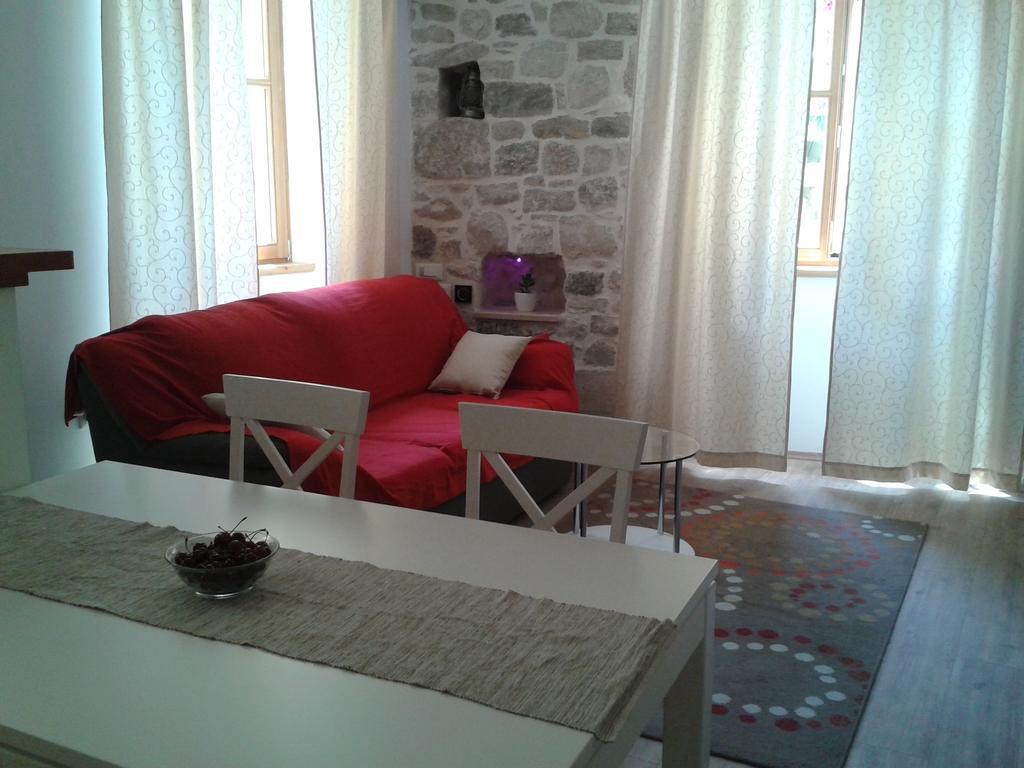 Old Town Apartment Mila سبليت الغرفة الصورة